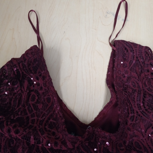Blu Sage Burgundy Sequin Gown - Picture 6 of 6